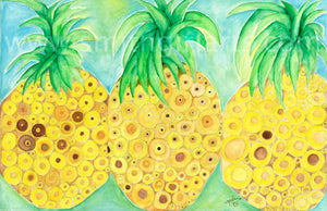 Tres Pineapples